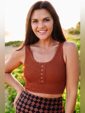 Livy&Kate Clothing SURFER CROP IN CHOCOLATE